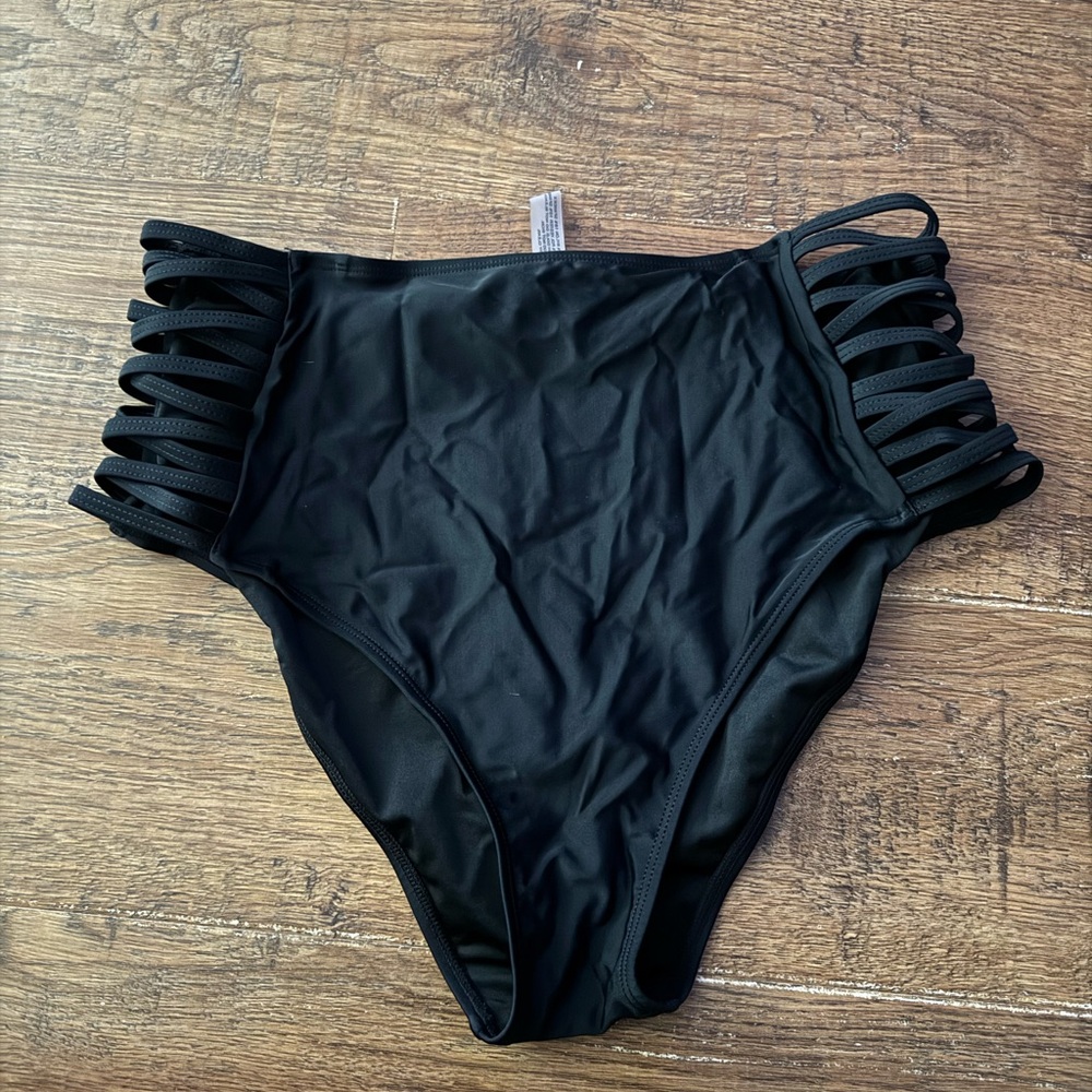Bikini Bottoms XL cut outs on the sides NEW high waist